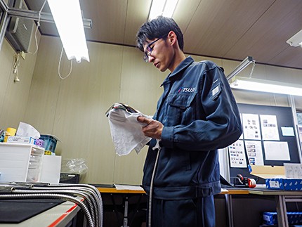 未経験で入社!オールマイティーに修行中!